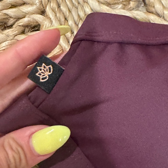 L’urv Strappy Sports Bra - Picture 4 of 5